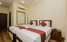 Super Hotel O Divine Residency Near Phoenix Marketcity